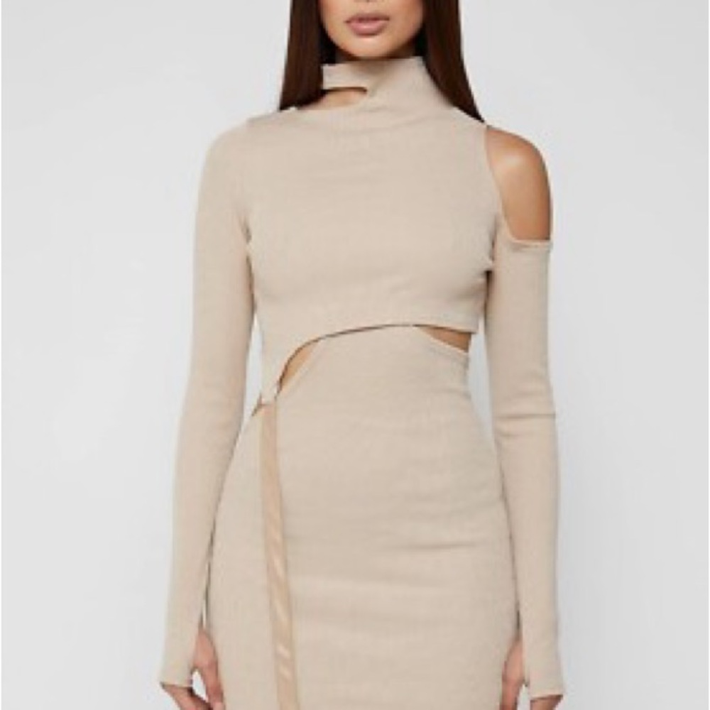 NWT Maniere De Voir Beige Suspender Long Sleeve Cut-Out Top W Thigh Cuff Sz 12
